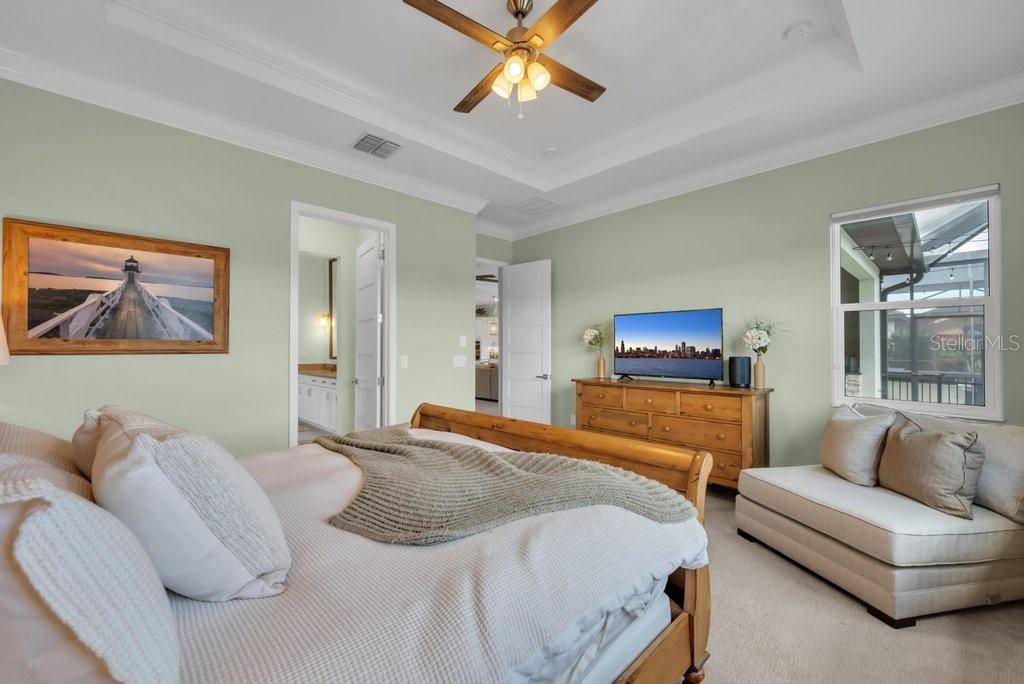 SANCTUARY COVE - Residential