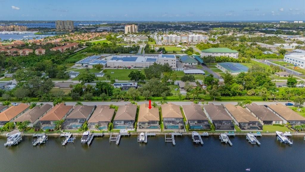 SANCTUARY COVE - Residential