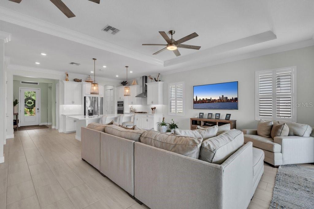 SANCTUARY COVE - Residential