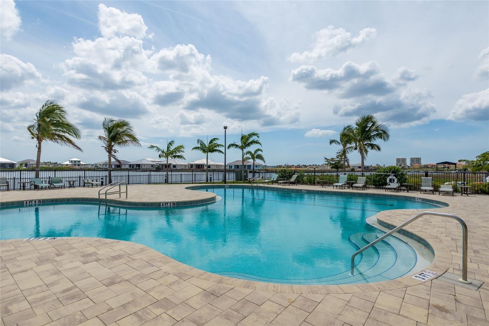 SANCTUARY COVE - Residential