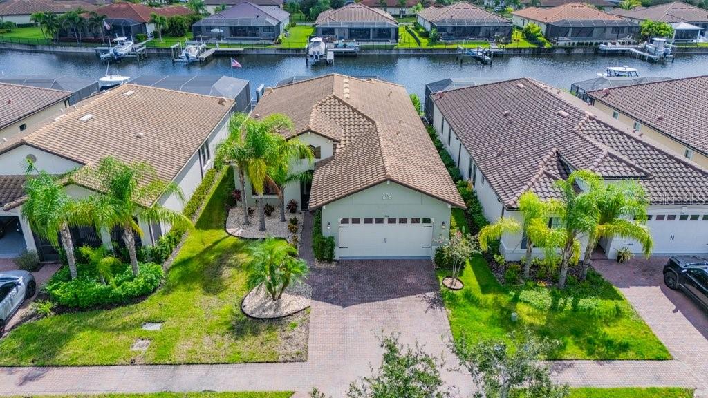 SANCTUARY COVE - Residential