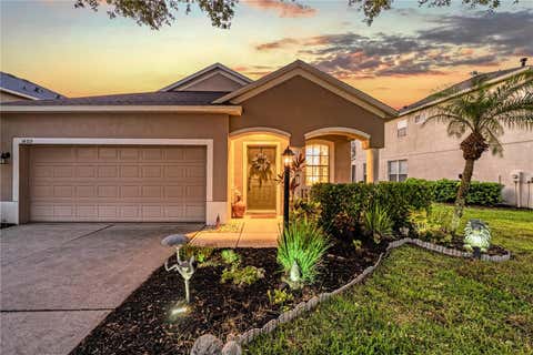3 beds bed, 2 baths bath property at 14319 Gnatcatcher Terrace, Lakewood Ranch, FL 34202