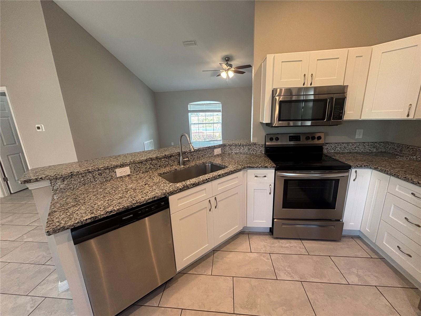 MARION OAKS UN NINE - Residential Lease