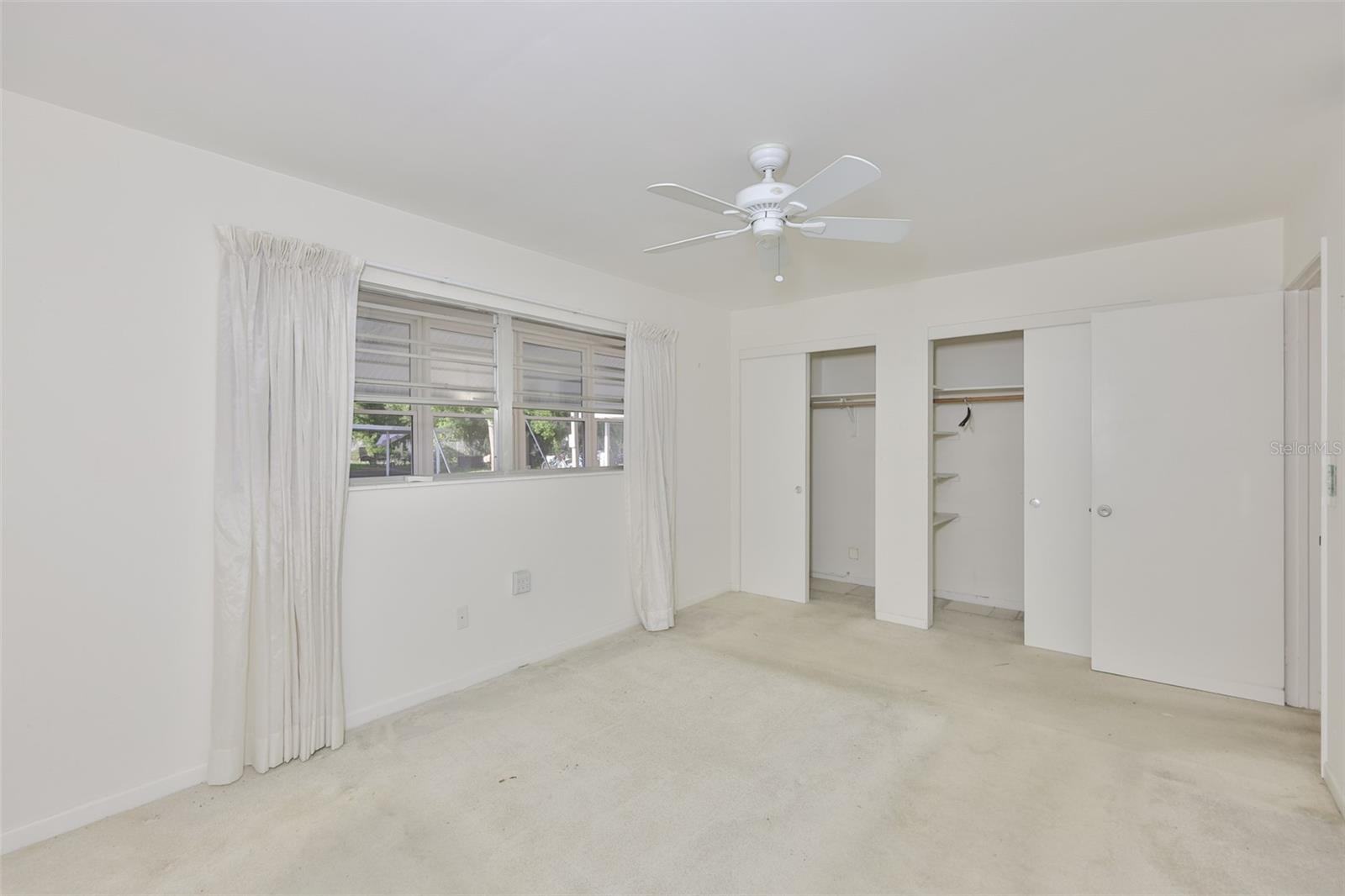 TOWN APTS CONDO - Residential