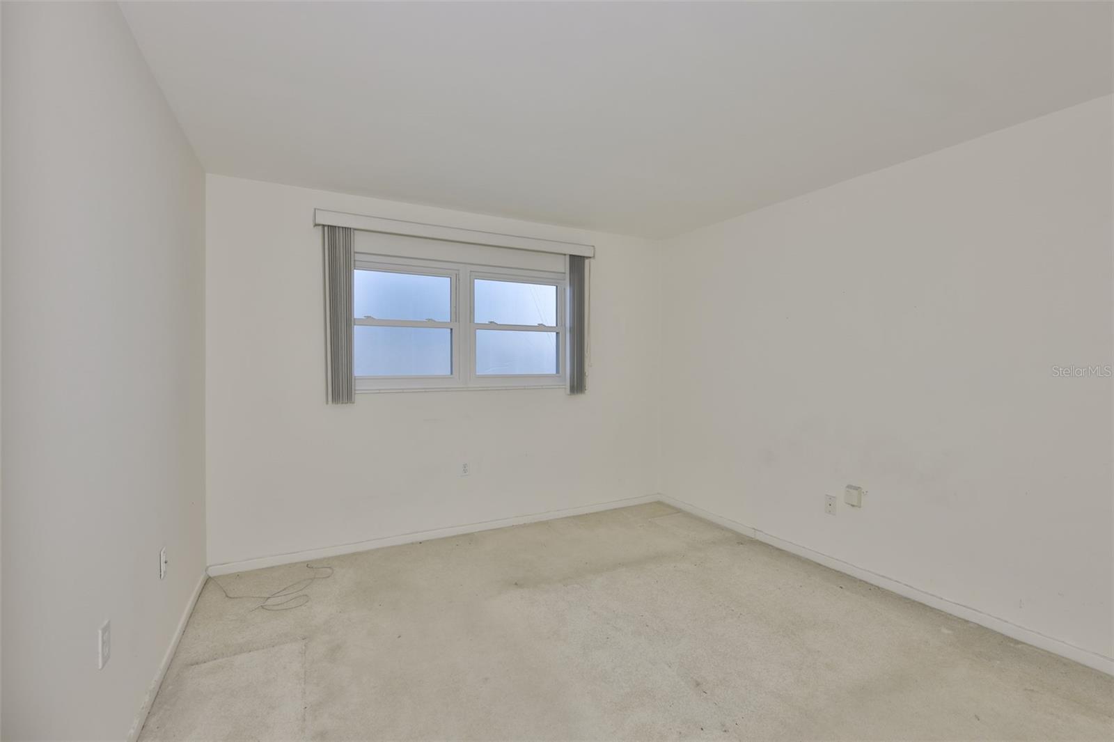 TOWN APTS CONDO - Residential