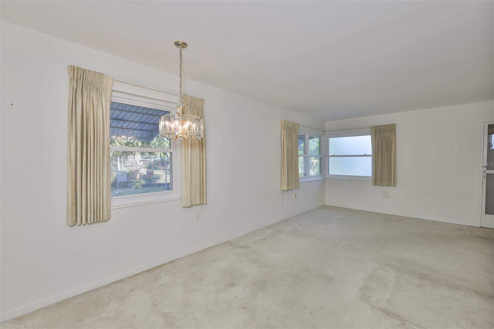 TOWN APTS CONDO - Residential