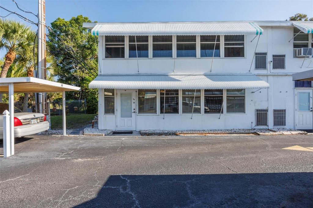 Photo of 6100 21st Street N #9, St Petersburg, FL 33714 (MLS # A4690119)