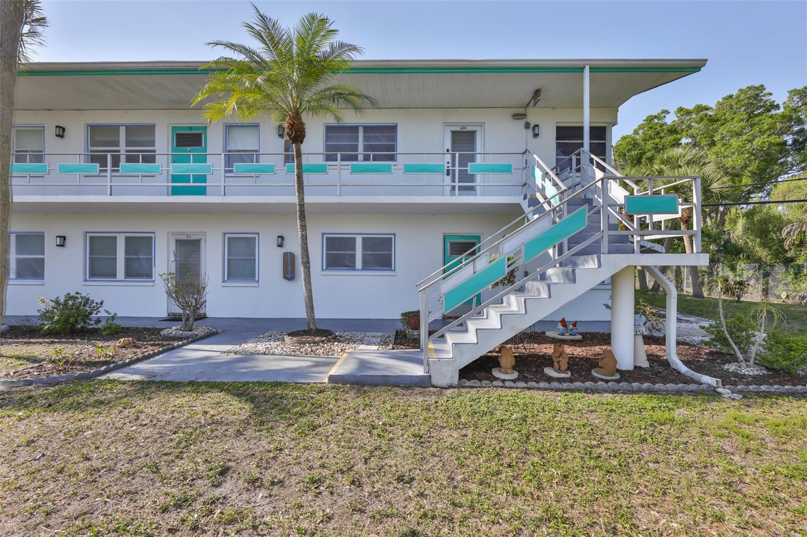 TOWN APTS CONDO - Residential