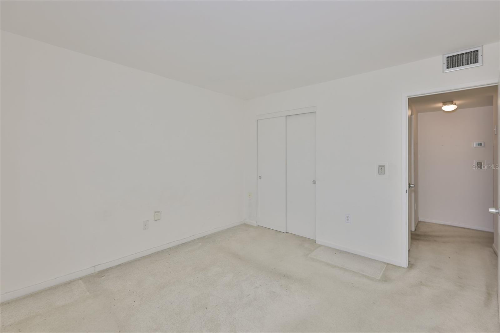 TOWN APTS CONDO - Residential