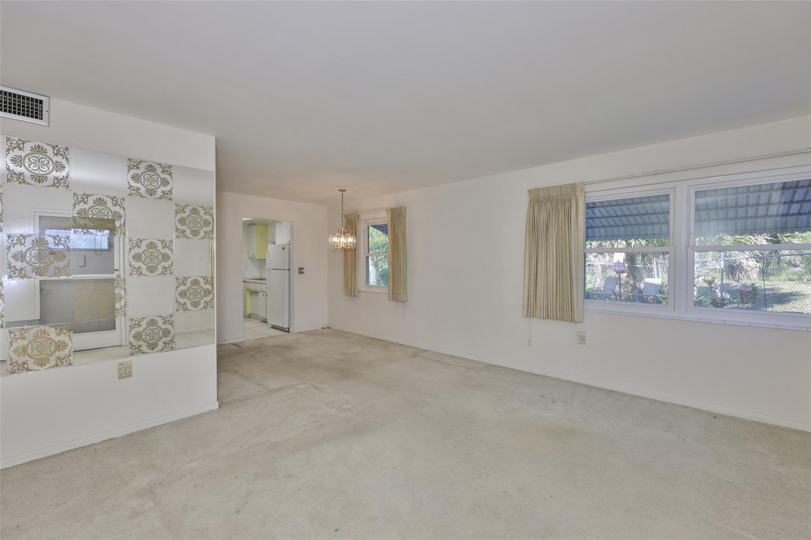 TOWN APTS CONDO - Residential