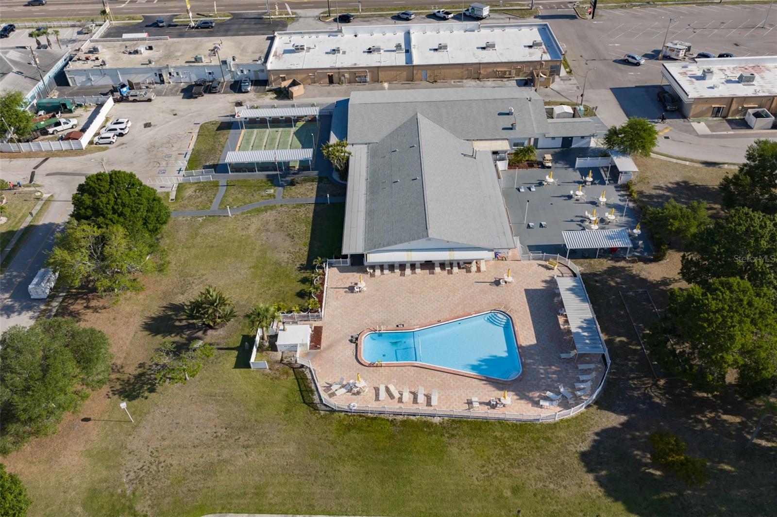 TOWN APTS CONDO - Residential