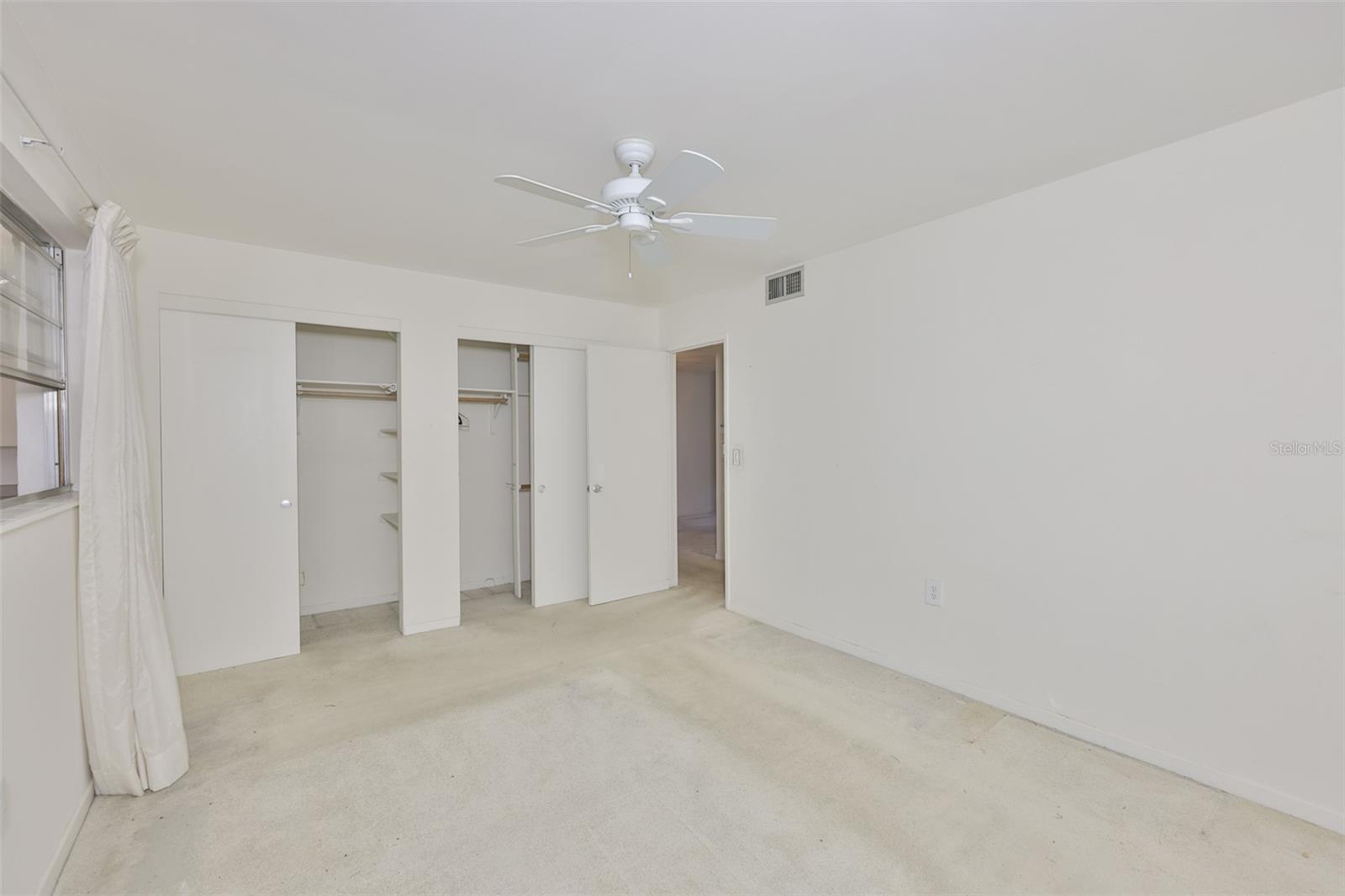 TOWN APTS CONDO - Residential