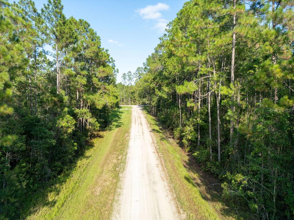 DAYTONA NORTH SUB - Land