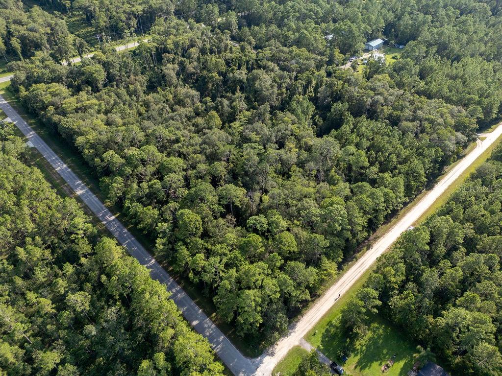 DAYTONA NORTH SUB - Land