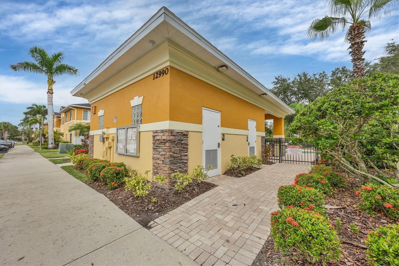 STONEYWOOD COVE - Residential