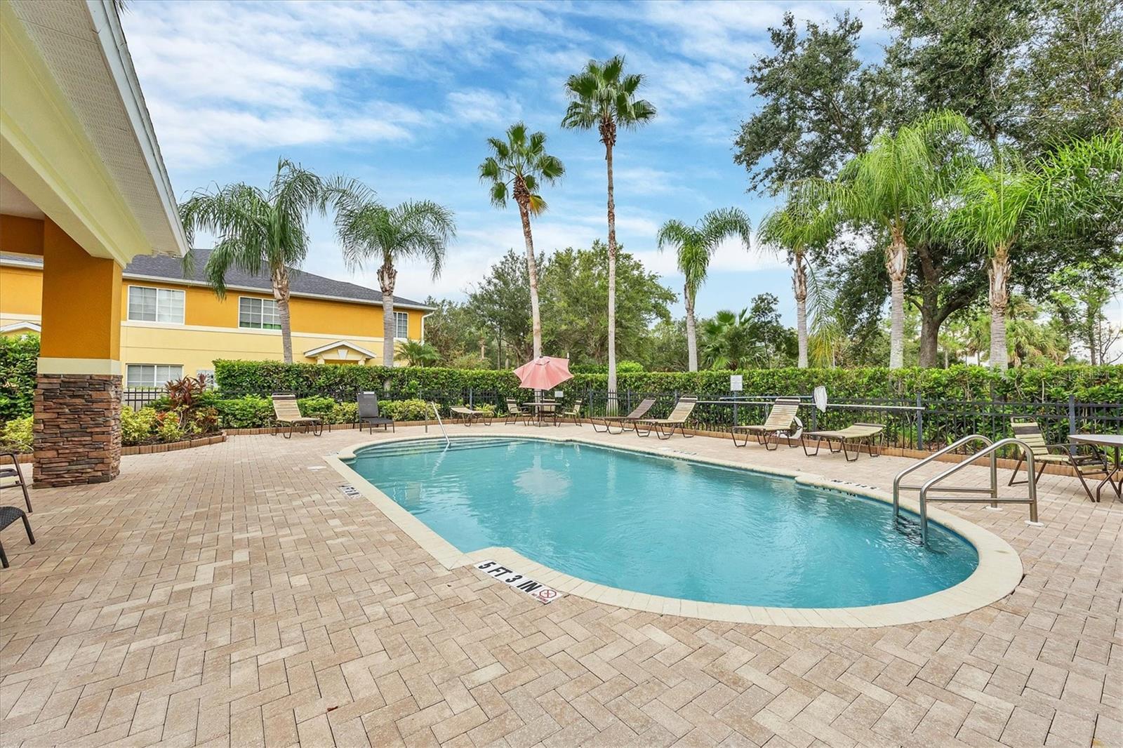 STONEYWOOD COVE - Residential