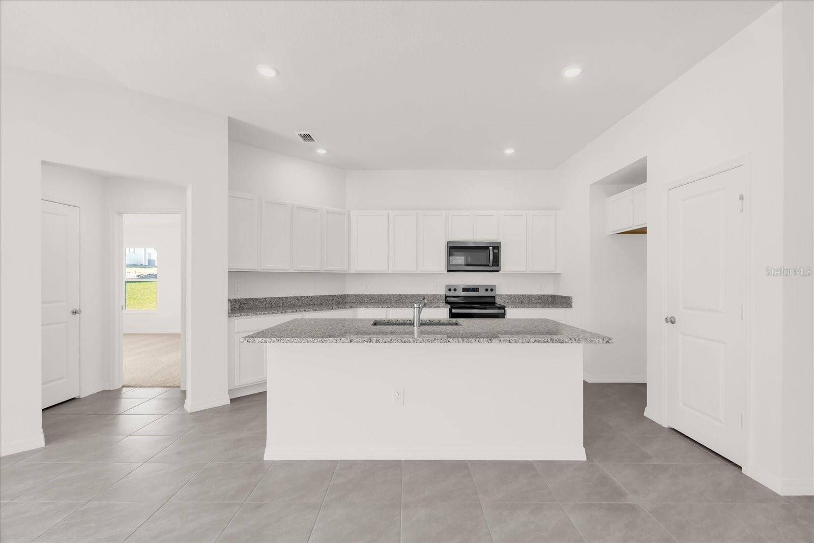 LANDINGS AT LAKE MABEL LOOP PHASE 1 - Residential