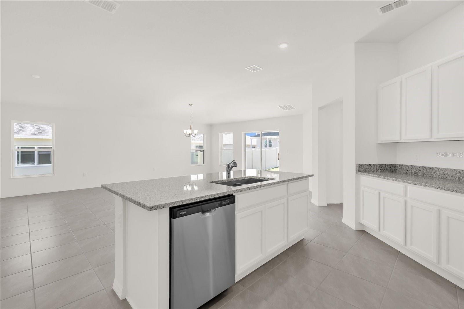 LANDINGS AT LAKE MABEL LOOP PHASE 1 - Residential