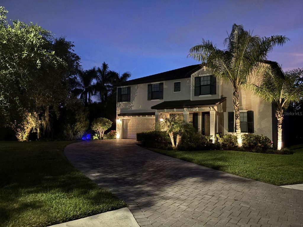 Photo of 718 Acacia Court, Bradenton, FL 34212 (MLS # TB8405810)
