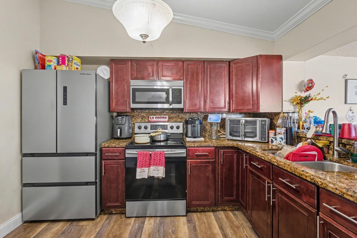 14211 SW 32ND TERRACE ROAD