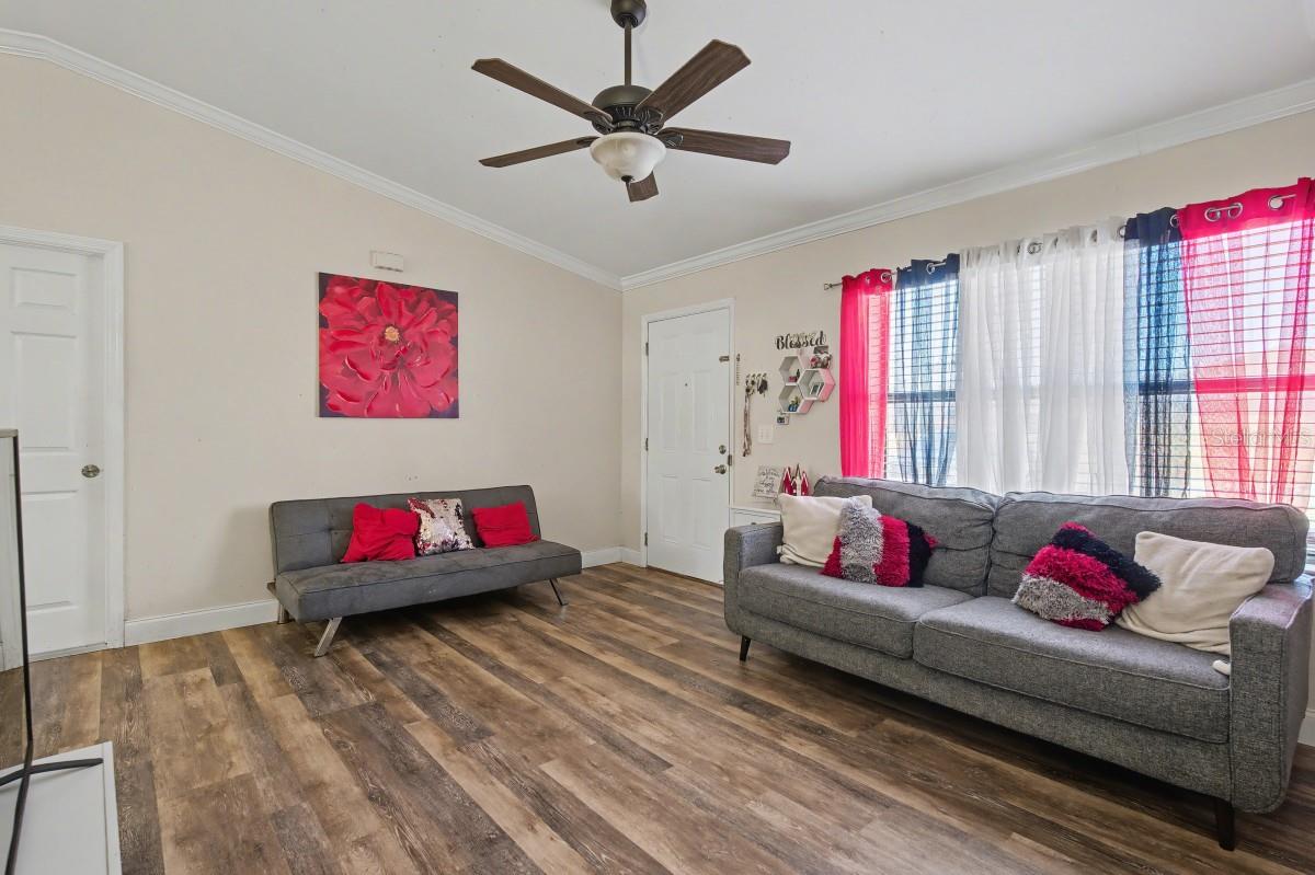 14211 SW 32ND TERRACE ROAD