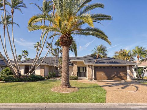 Photo of 5125 Wedge Court E, Bradenton, FL 34203 (MLS # A4683145)