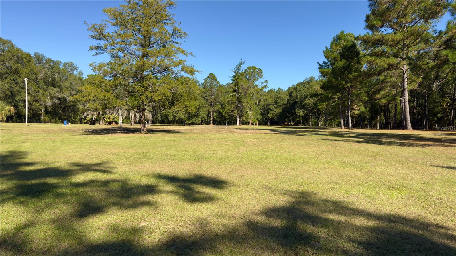 CADILLAC ESTATES - Land