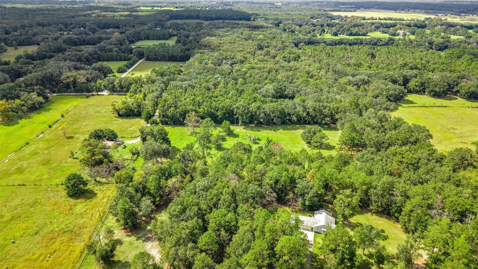 CADILLAC ESTATES - Land