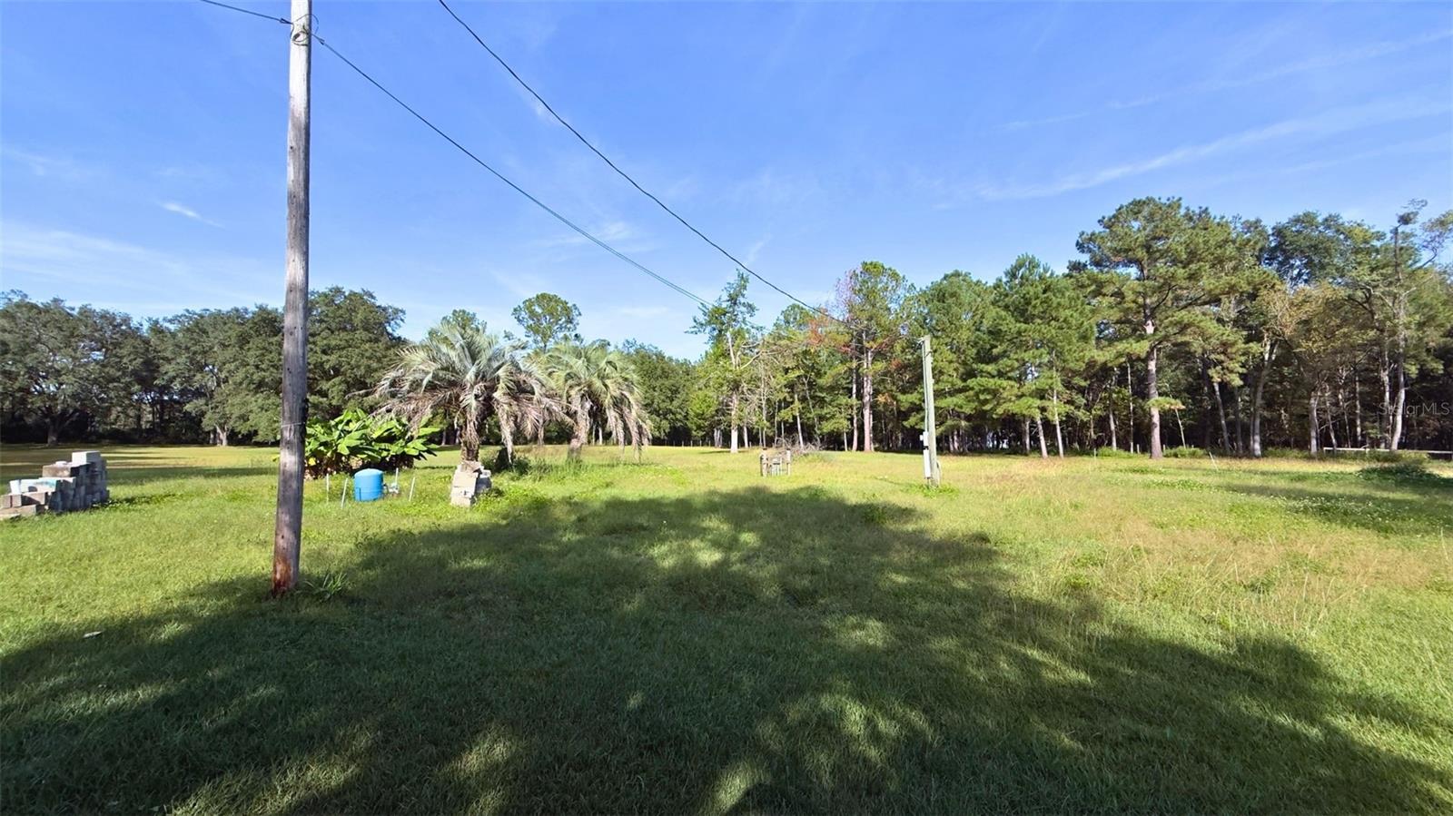 CADILLAC ESTATES - Land