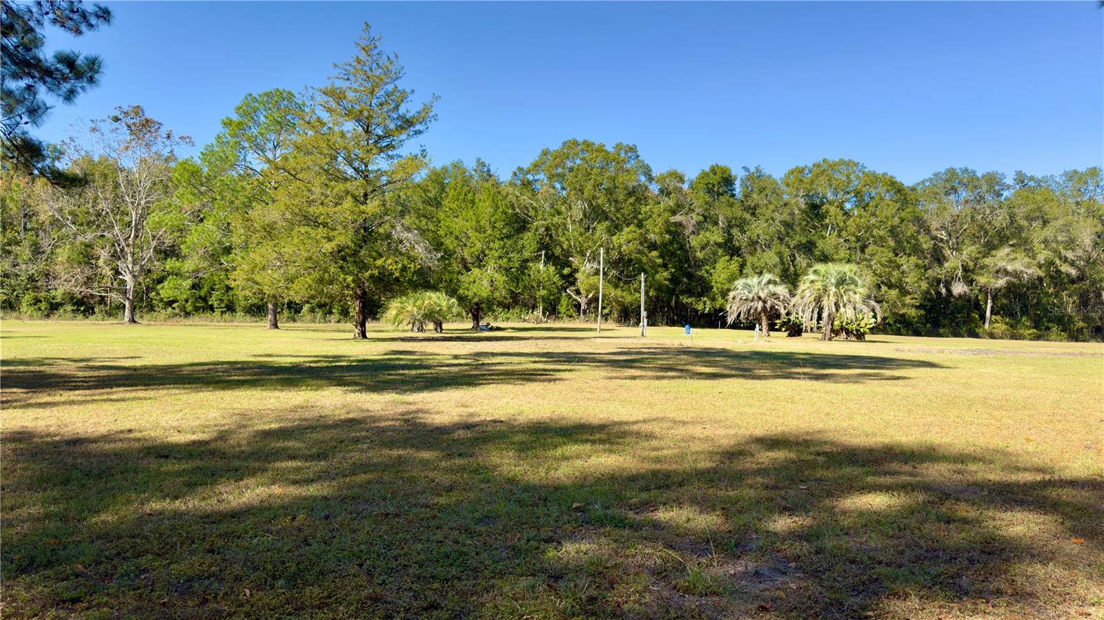 CADILLAC ESTATES - Land