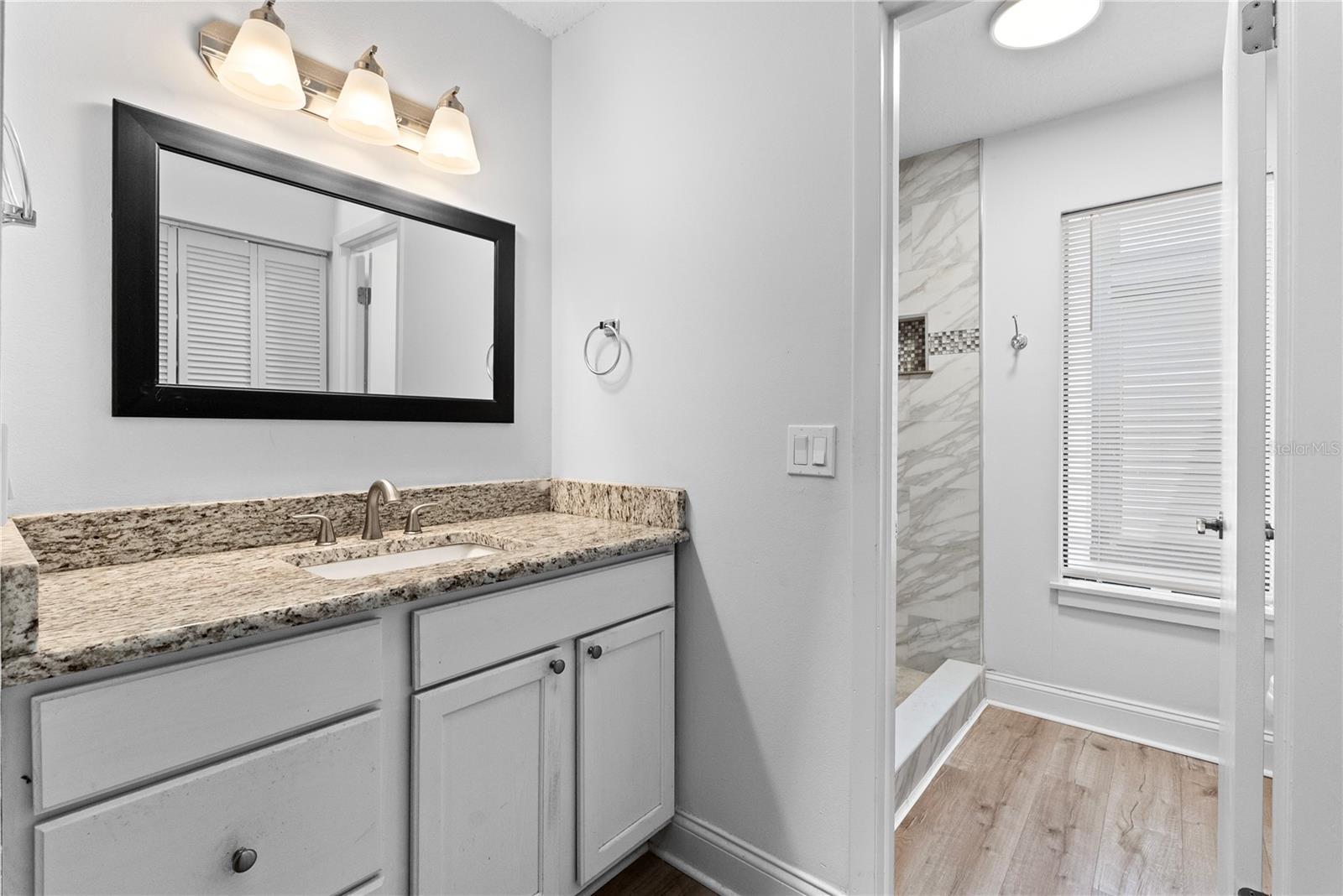 HIGHLANDS GLEN - Residential