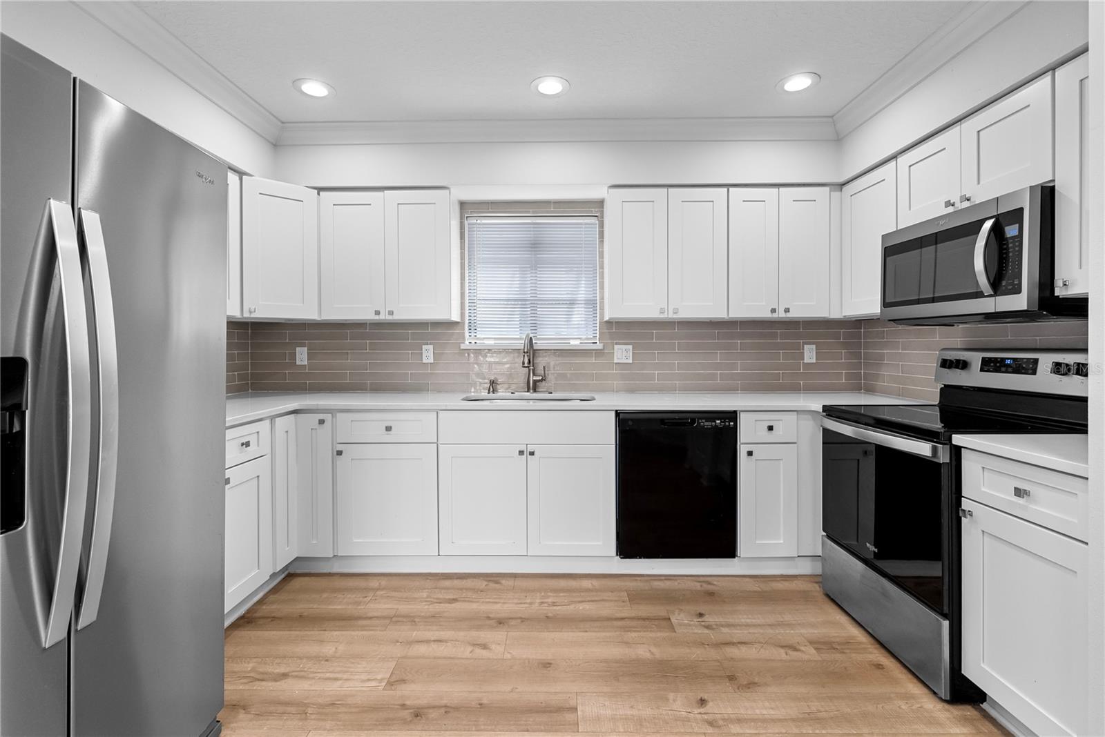 HIGHLANDS GLEN - Residential