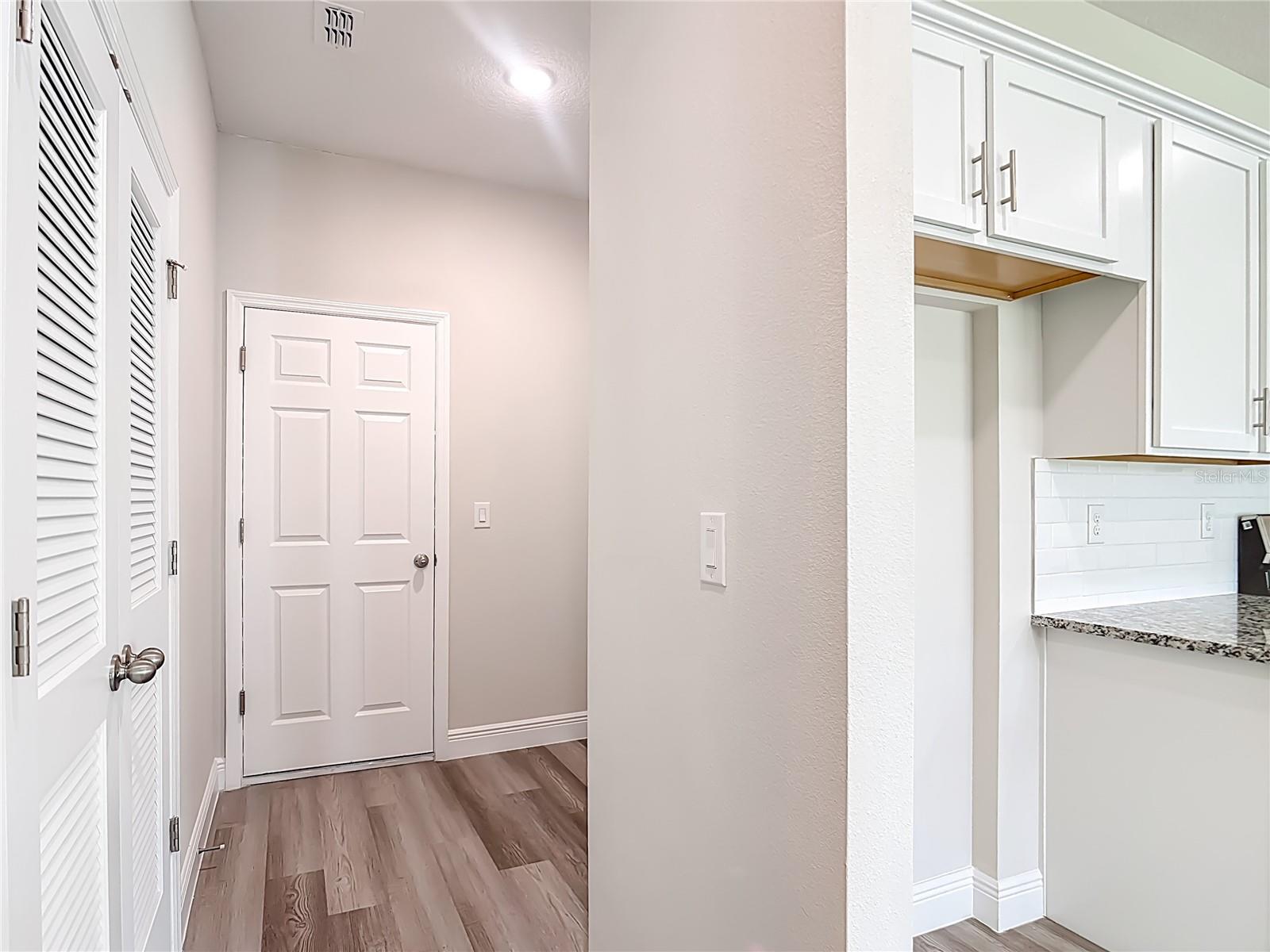 1528 - PORT CHARLOTTE SUB 10 - Residential