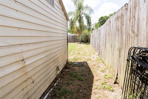 A home in TAMPA