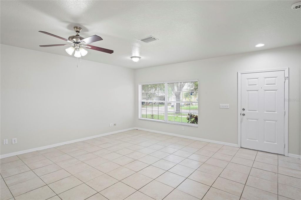 Photo of 456 Summer Sails Drive, Valrico, FL 33594 (MLS # TB8399261)