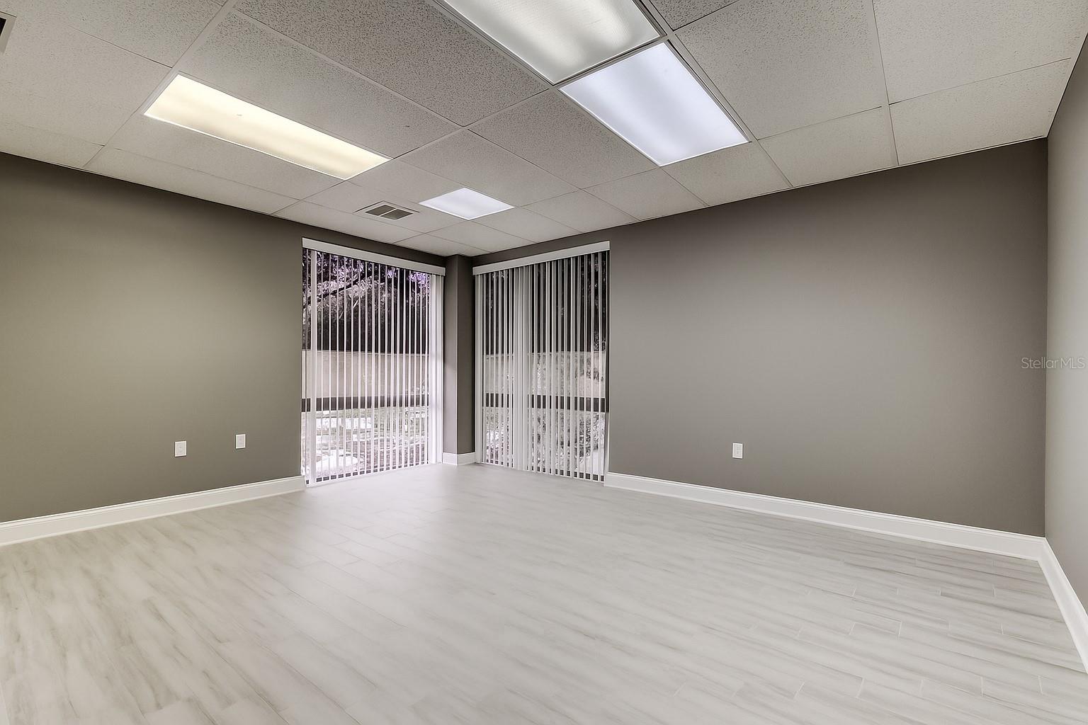 THE BRANDON PROFESSIONAL BUILDING A CONDOMINIUM - Commercial Lease