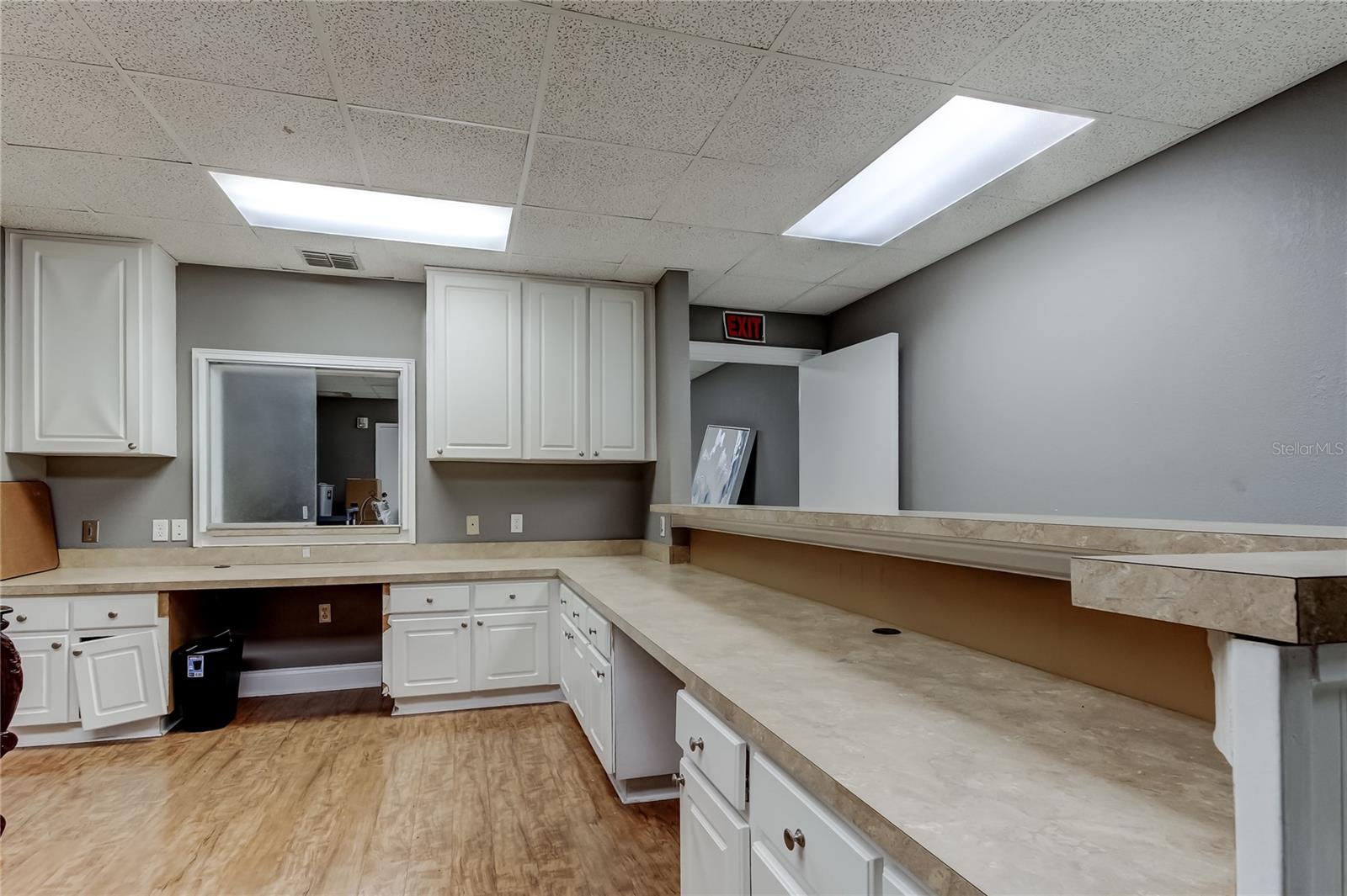 THE BRANDON PROFESSIONAL BUILDING A CONDOMINIUM - Commercial Lease