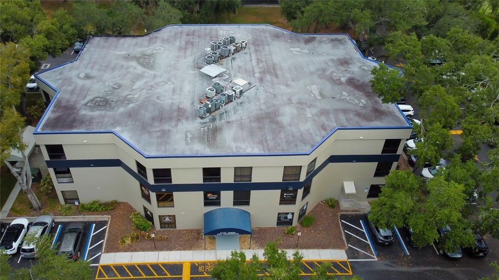 Photo of 500 Vonderburg Drive #551A, Brandon, FL 33511 (MLS # TB8443629)