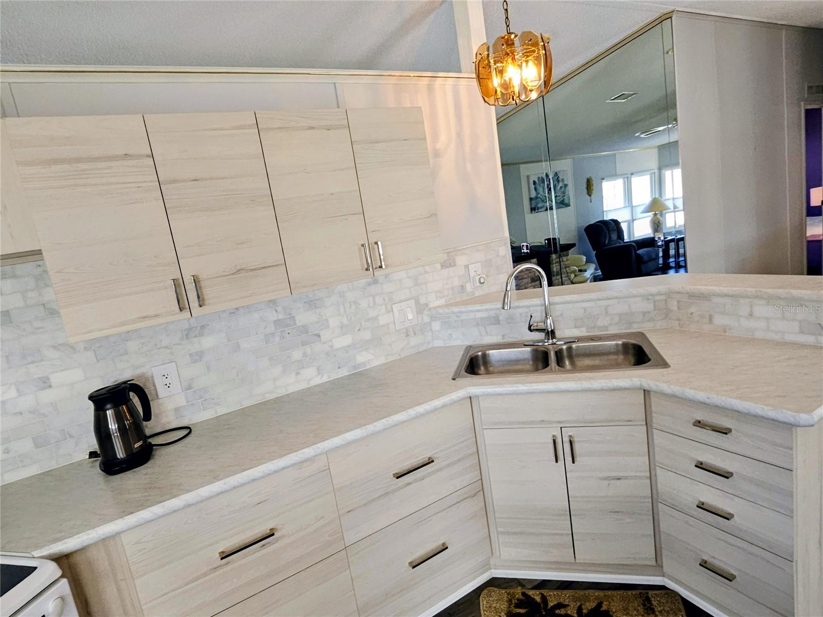 OAKWOOD MANOR - Residential