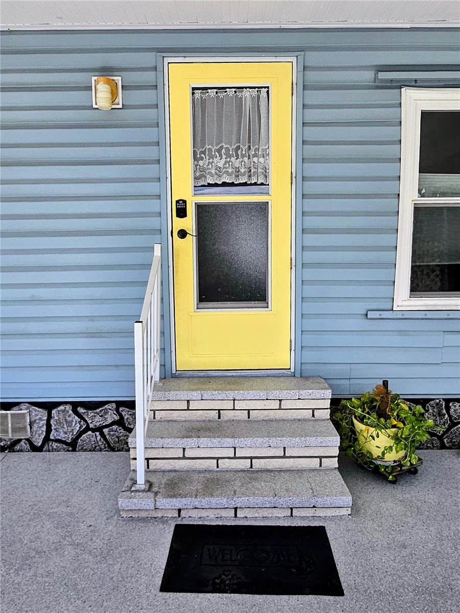 OAKWOOD MANOR - Residential