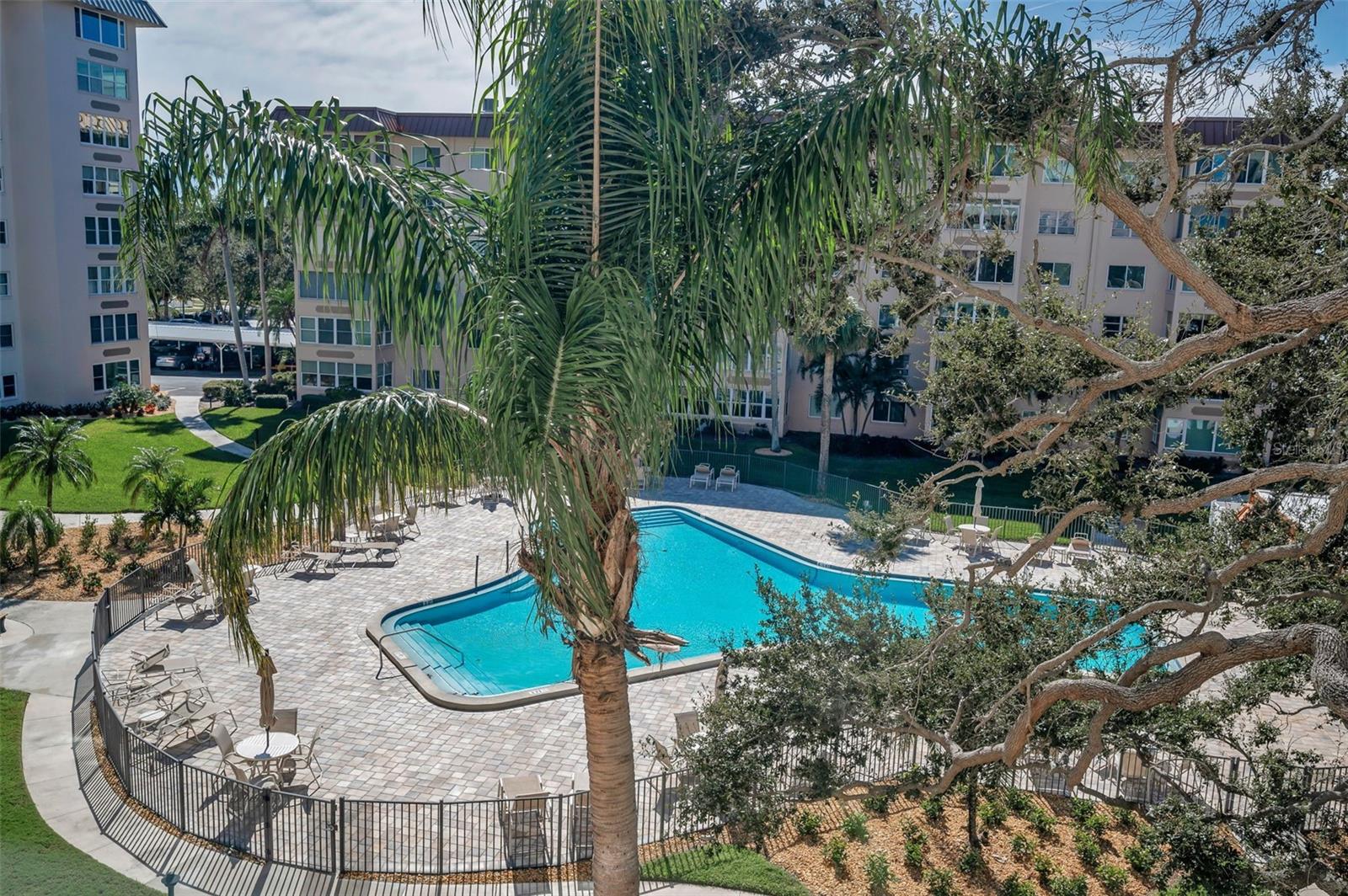 EDGEWATER ARMS 3RD CONDO - Residential