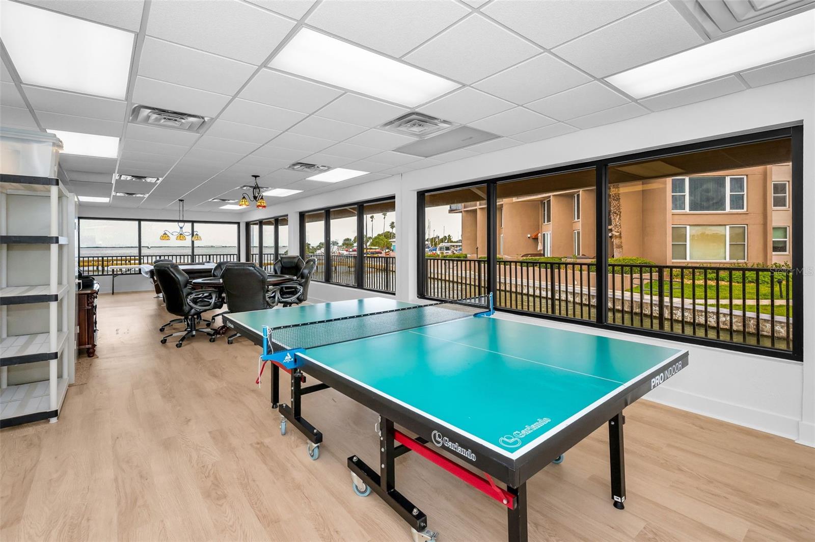 EDGEWATER ARMS 3RD CONDO - Residential