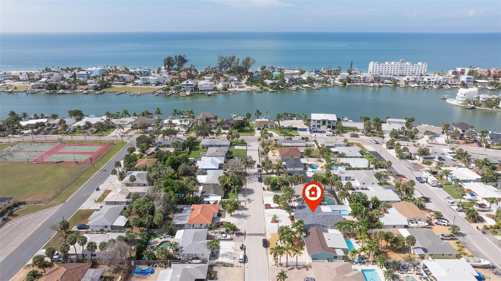 ST PETERSBURG BEACH NORTH UNIT 6 - Residential