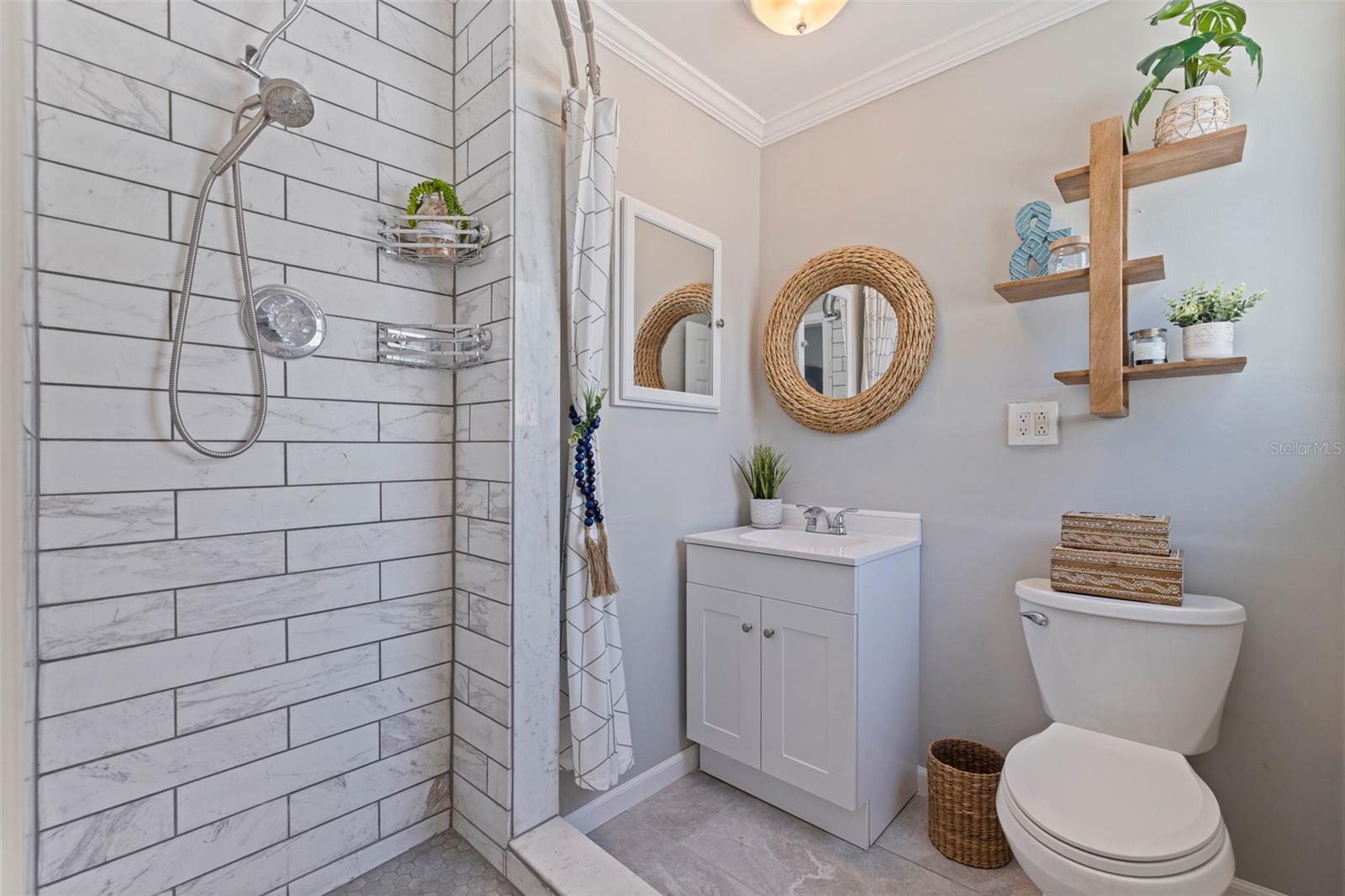 ST PETERSBURG BEACH NORTH UNIT 6 - Residential