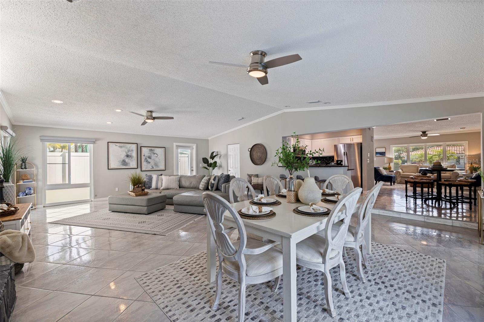 ST PETERSBURG BEACH NORTH UNIT 6 - Residential