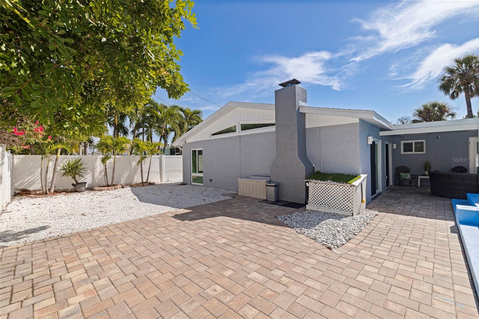 ST PETERSBURG BEACH NORTH UNIT 6 - Residential