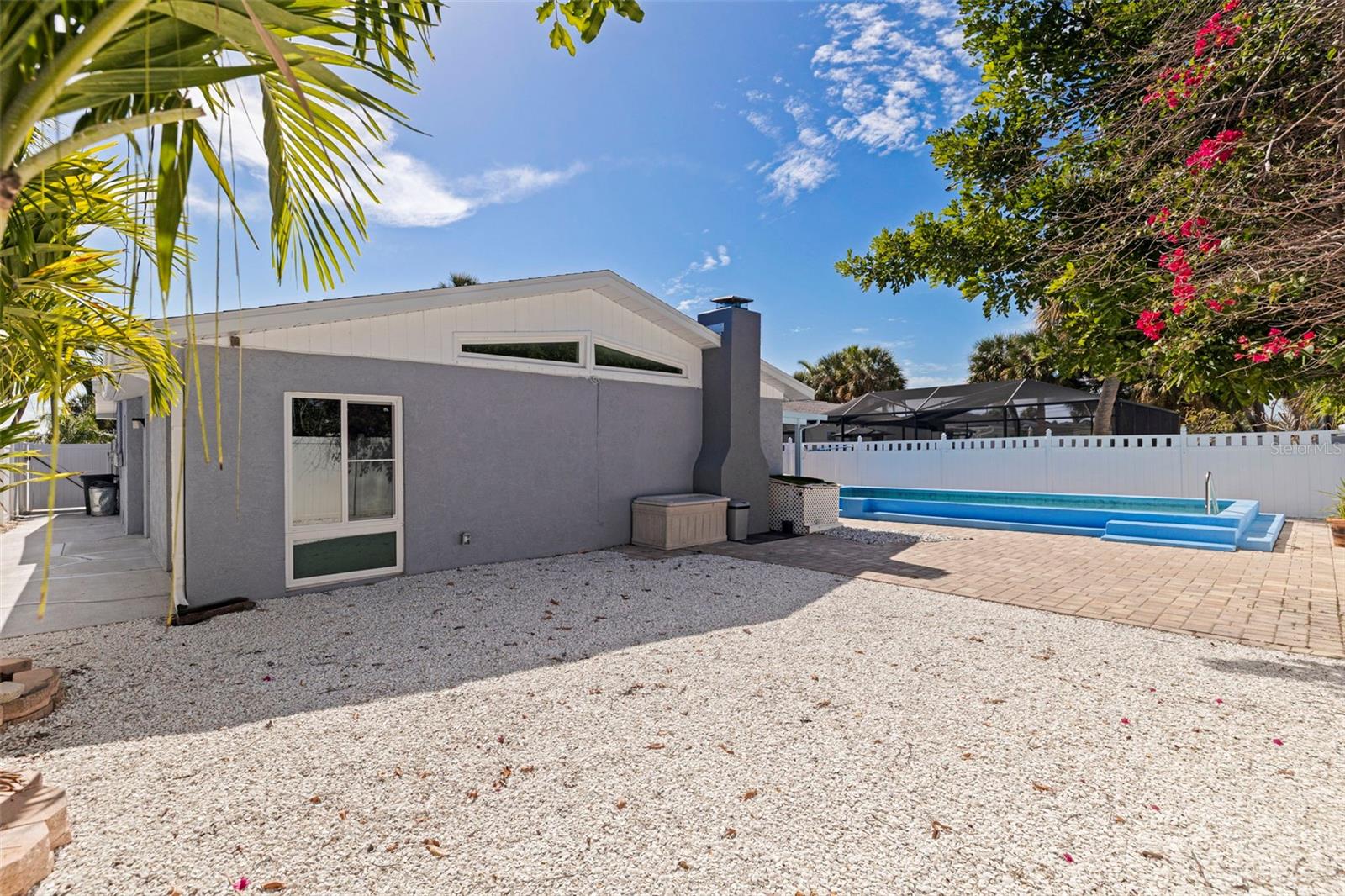 ST PETERSBURG BEACH NORTH UNIT 6 - Residential