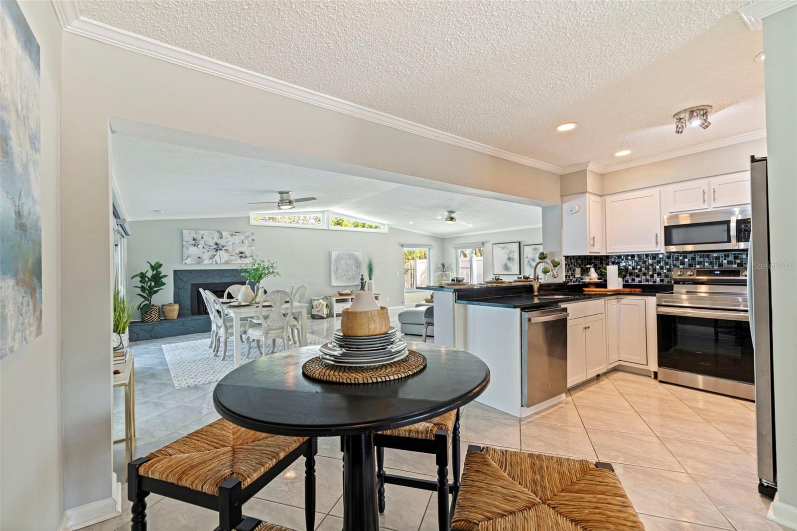 ST PETERSBURG BEACH NORTH UNIT 6 - Residential