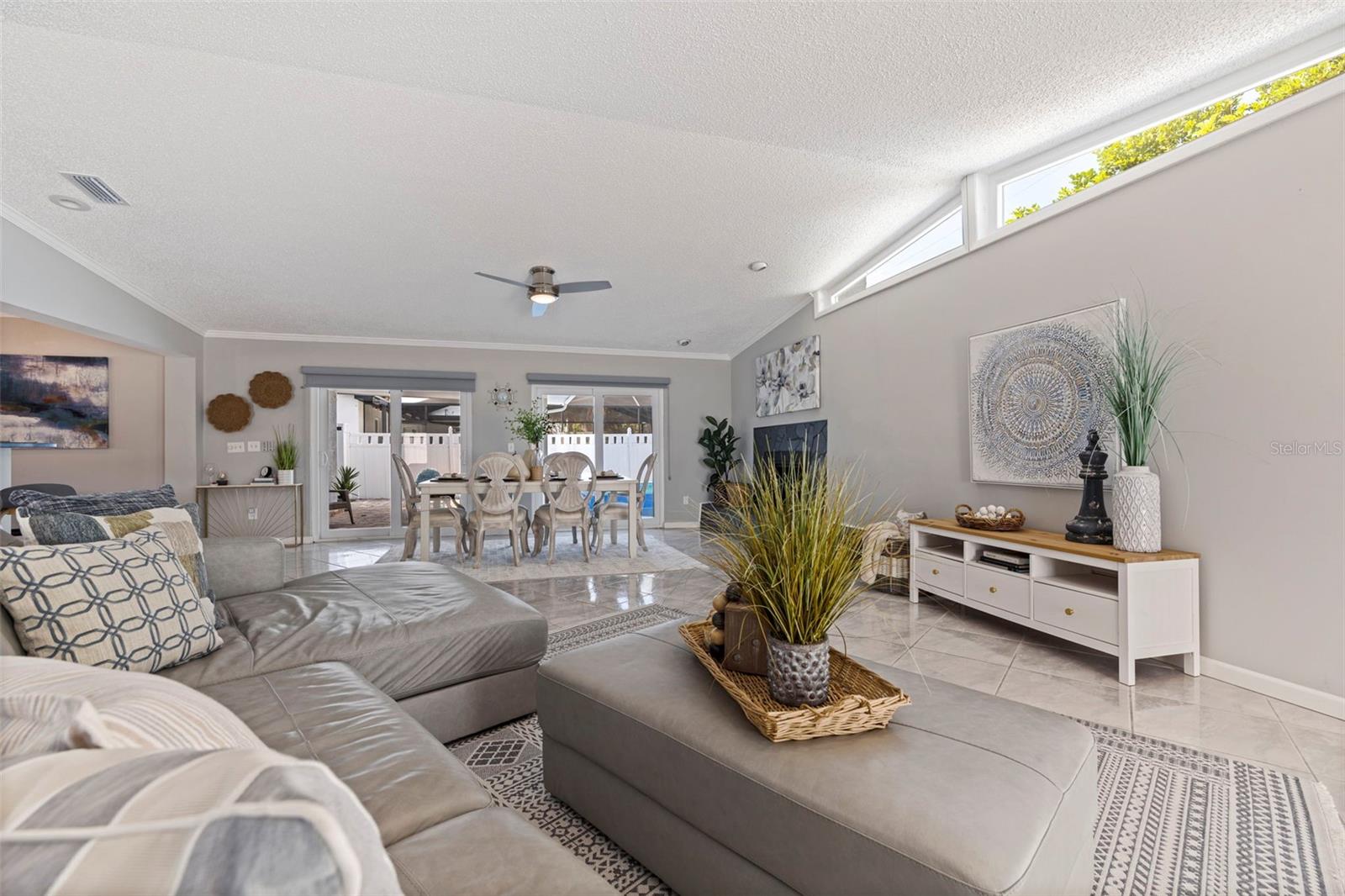 ST PETERSBURG BEACH NORTH UNIT 6 - Residential