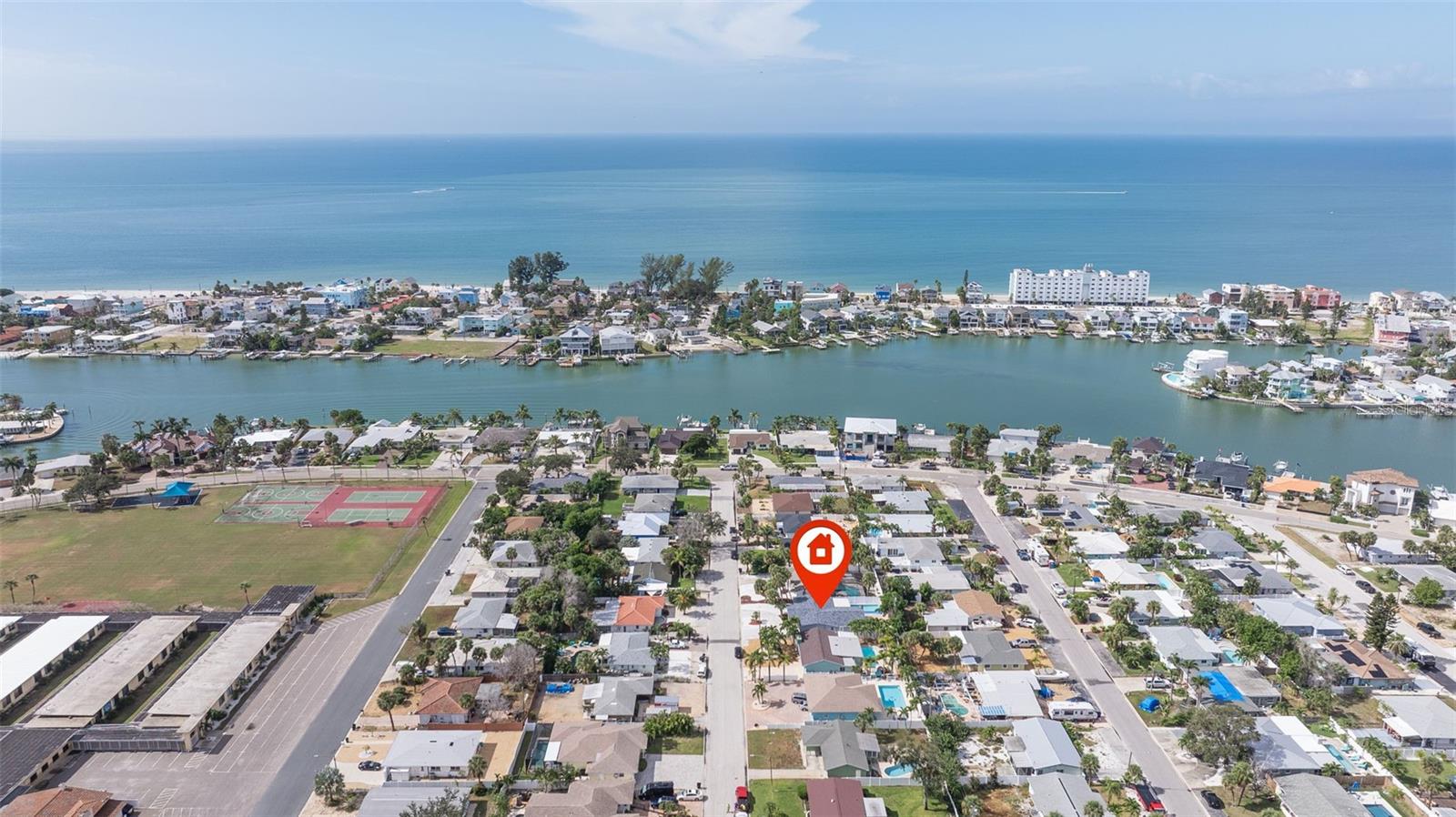 ST PETERSBURG BEACH NORTH UNIT 6 - Residential